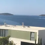 And With Parking Space - 10339 Konukevi Rogoznica (Sibenik-Knin)