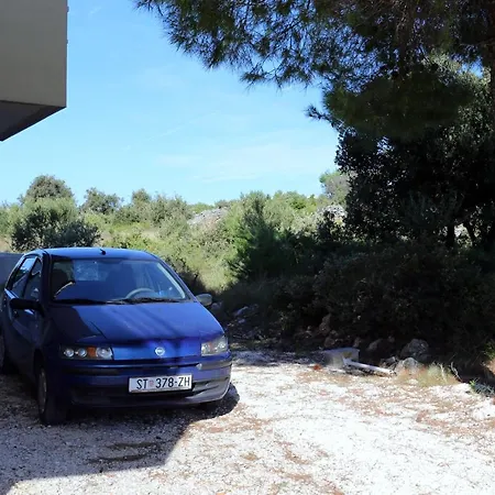 And With Parking Space - 10339 Rogoznica (Sibenik-Knin)