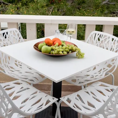 And With Parking Space - 10339 Rogoznica (Sibenik-Knin)