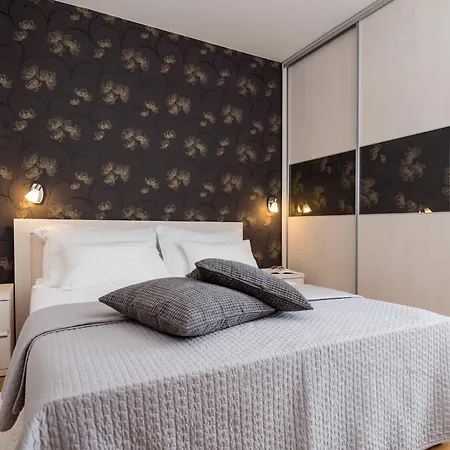 And With Parking Space - 10339 Pensionat 3*