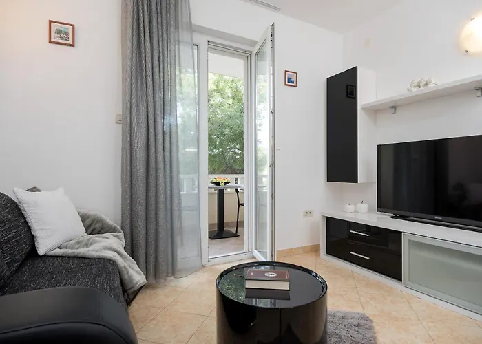 And With Parking Space - 10339 Gasthuis