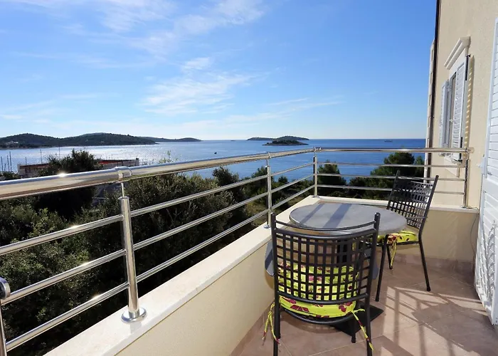 And With Parking Space - 10339 3* Rogoznica (Sibenik-Knin)