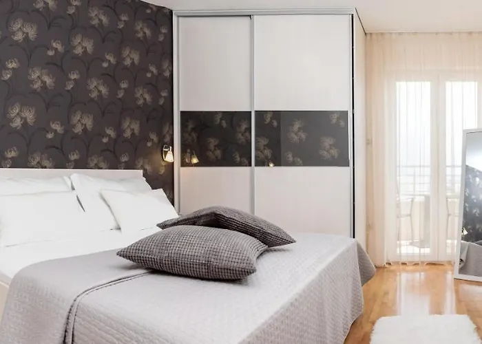 And With Parking Space - 10339 Guest house Rogoznica (Sibenik-Knin)